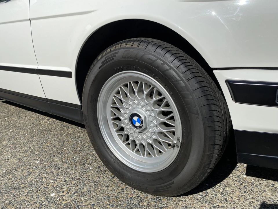 1992 BMW E34 5 Series - Image 24 of 31
