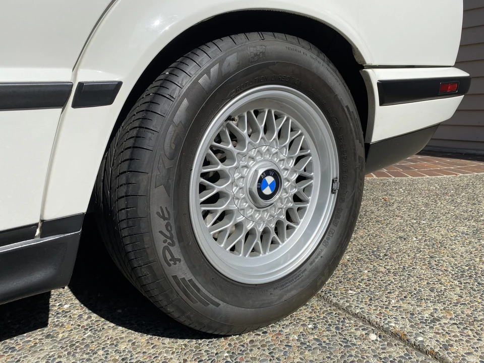 1992 BMW E34 5 Series - Image 26 of 31