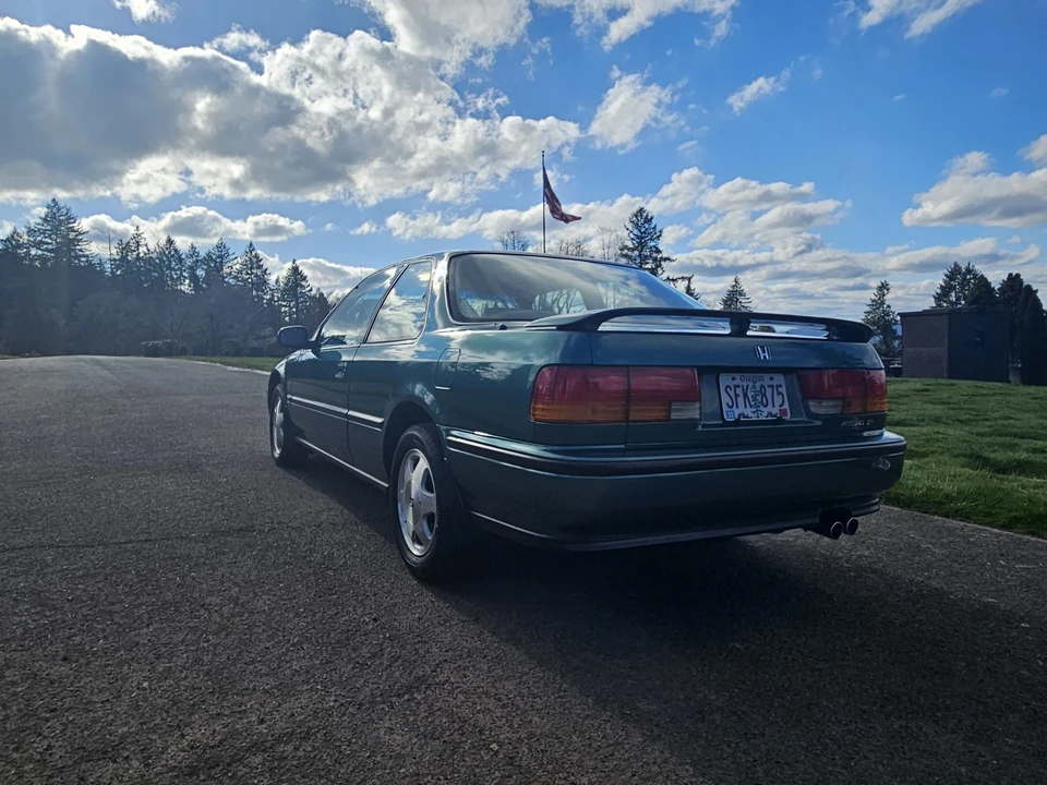 1992 Honda Accord 4th Gen - Image 8 of 31