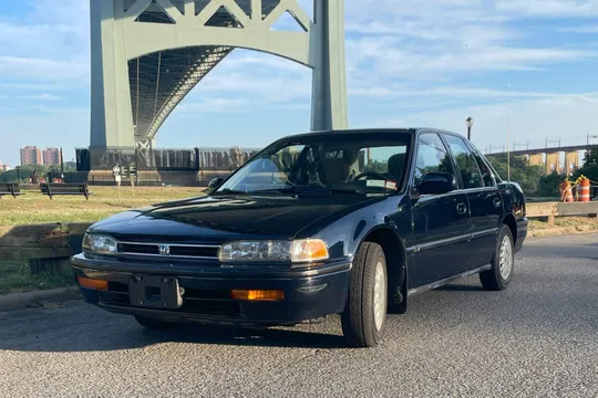 1992 Honda Accord LX Sedan