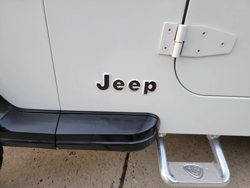 1992 Jeep YJ Wrangler - Image 17 of 31