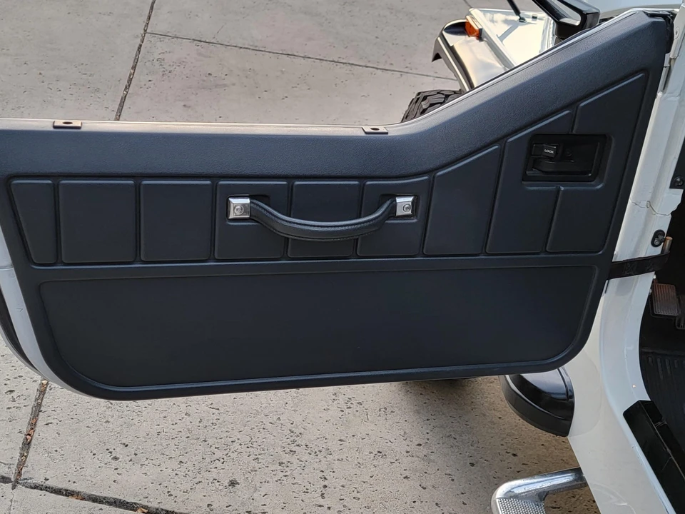 1992 Jeep YJ Wrangler - Image 29 of 31