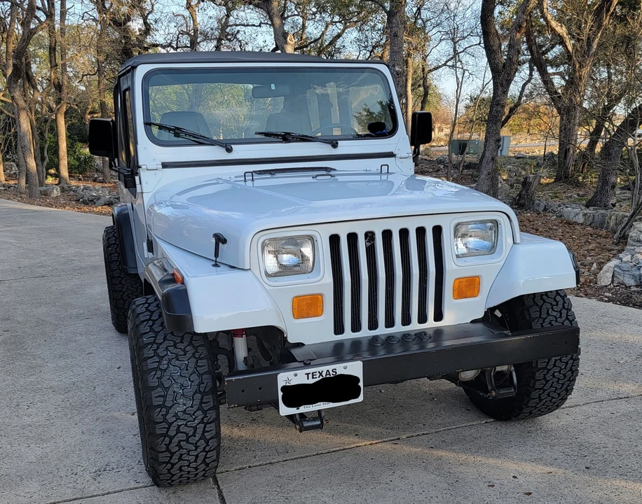 1992 Jeep YJ Wrangler - Image 3 of 31