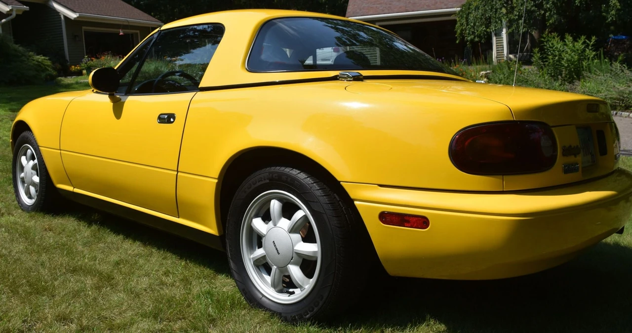 1992 Mazda NA MX-5 Miata - Image 9 of 31