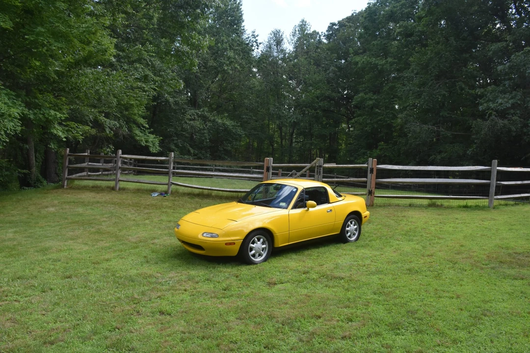 1992 Mazda NA MX-5 Miata - Image 8 of 31