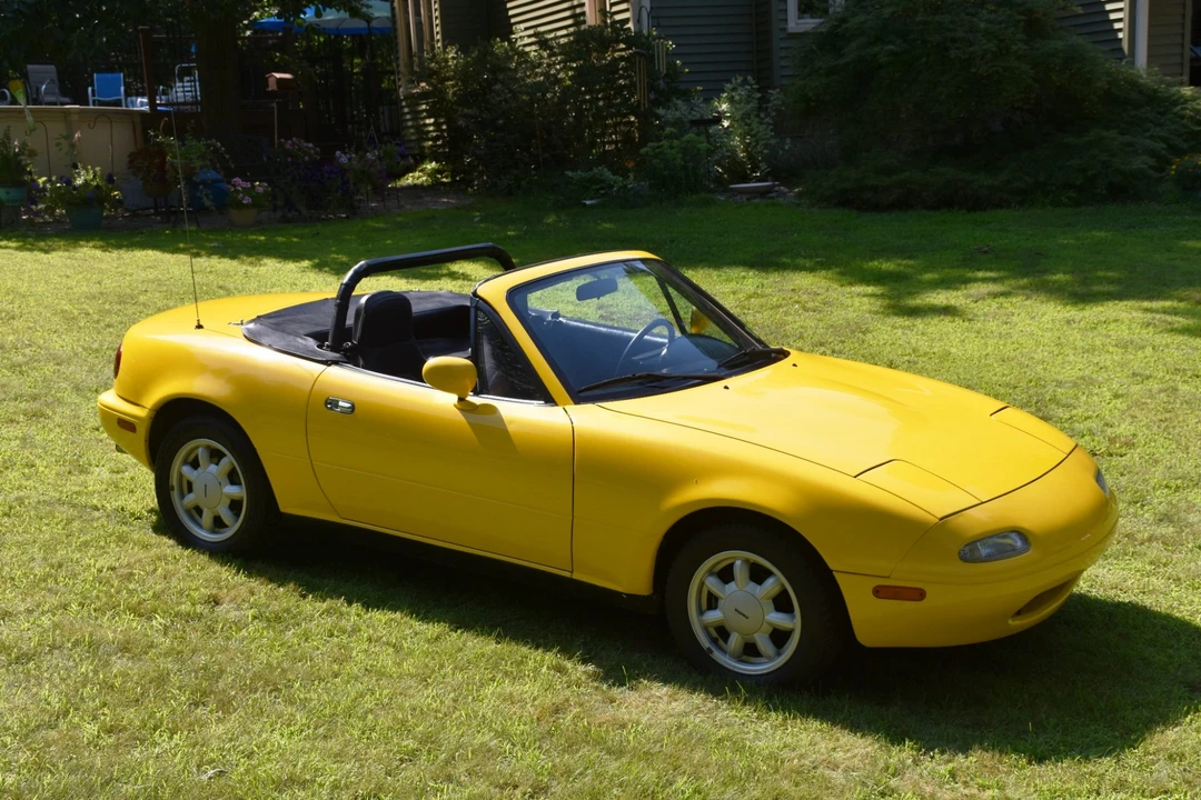 1992 Mazda NA MX-5 Miata - Image 24 of 31