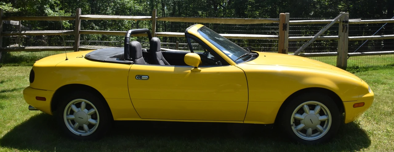 1992 Mazda NA MX-5 Miata - Image 23 of 31