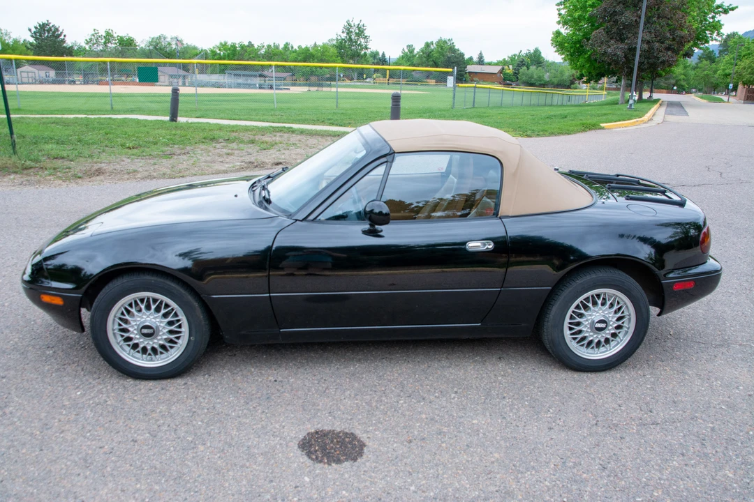 1992 Mazda NA MX-5 Miata - Image 28 of 31
