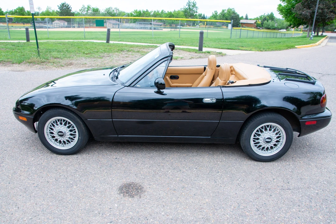 1992 Mazda NA MX-5 Miata - Image 6 of 31