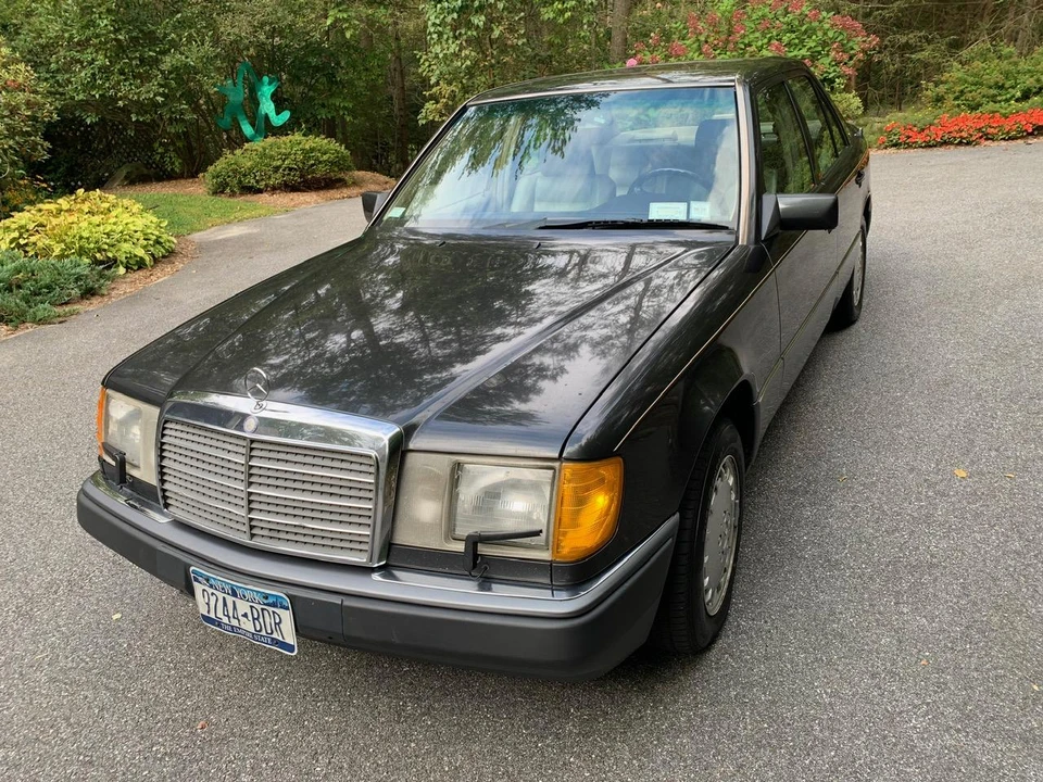 1992 Mercedes-Benz W124 E-Class - Image 6 of 31