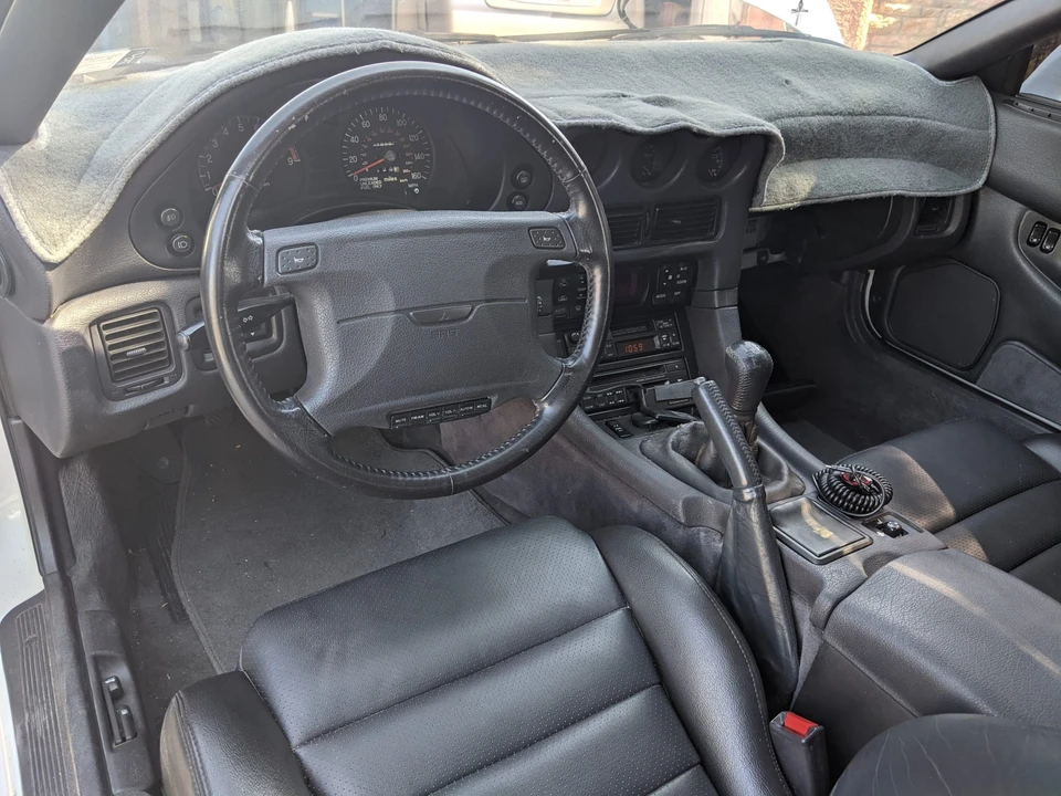 1992 Mitsubishi 3000GT Series 1 - Image 24 of 31