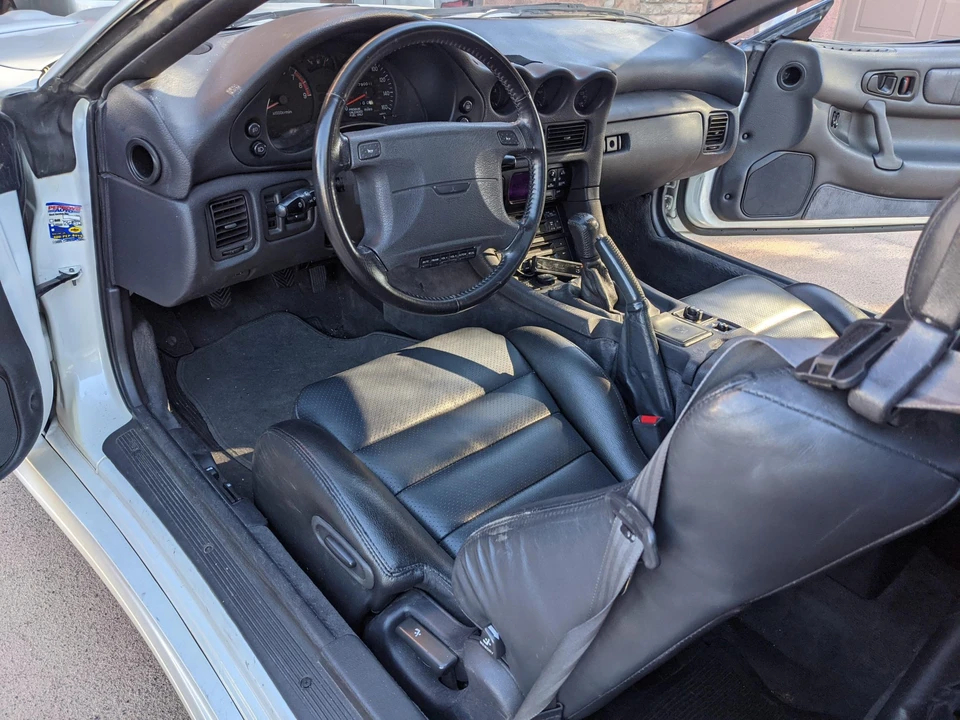 1992 Mitsubishi 3000GT Series 1 - Image 23 of 31