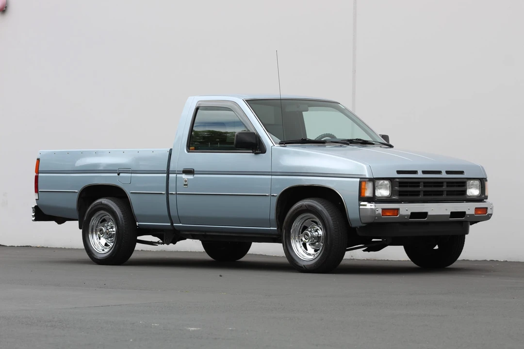 1992 Nissan - Image 23 of 31