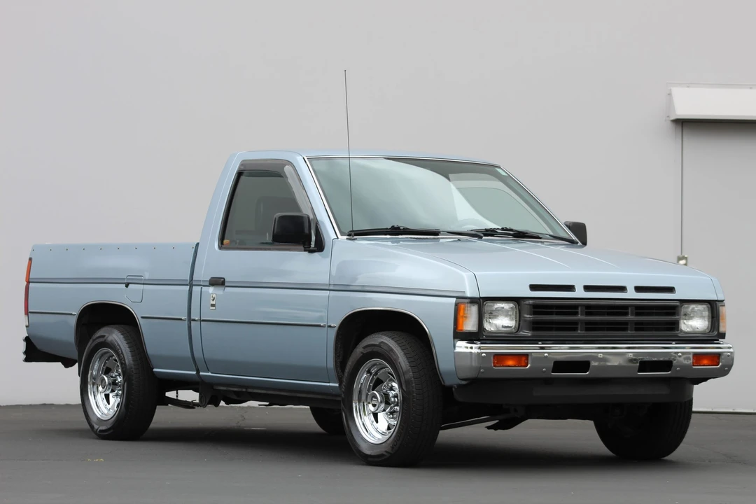 1992 Nissan - Image 24 of 31