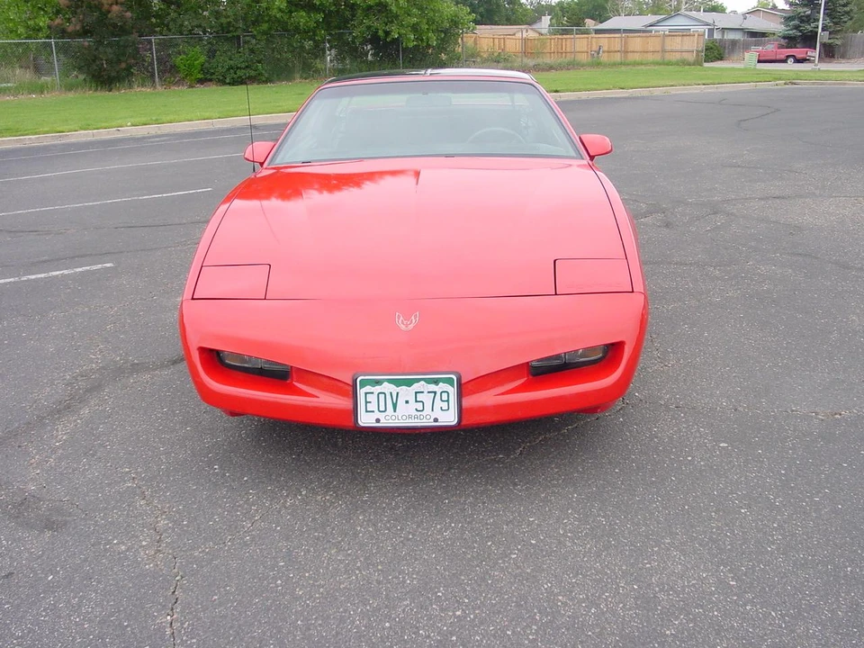 1992 Pontiac Firebird 3rd Gen - Image 2 of 31