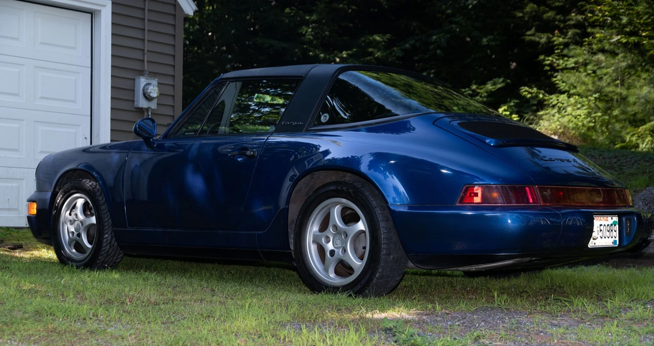 1992 Porsche 964 Carrera 4 - Image 8 of 31