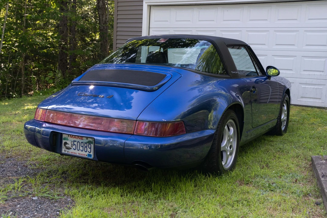 1992 Porsche 964 Carrera 4 - Image 13 of 31