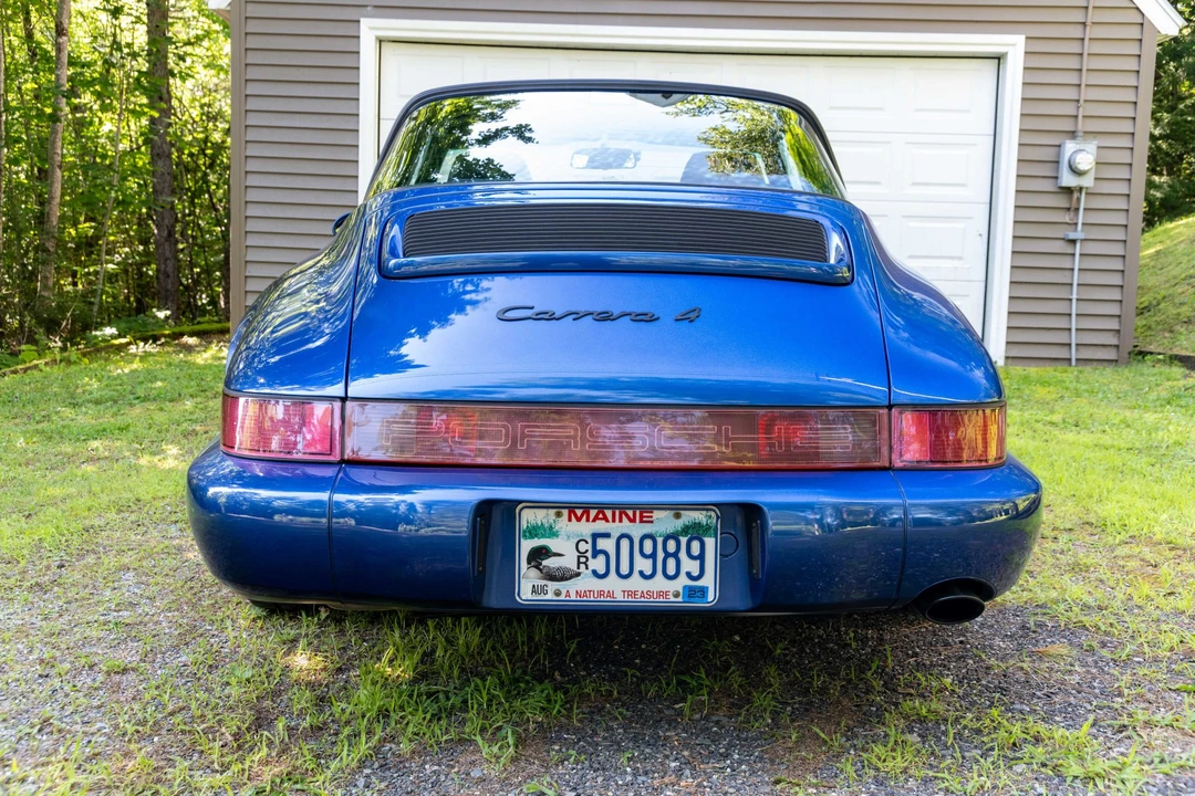 1992 Porsche 964 Carrera 4 - Image 11 of 31