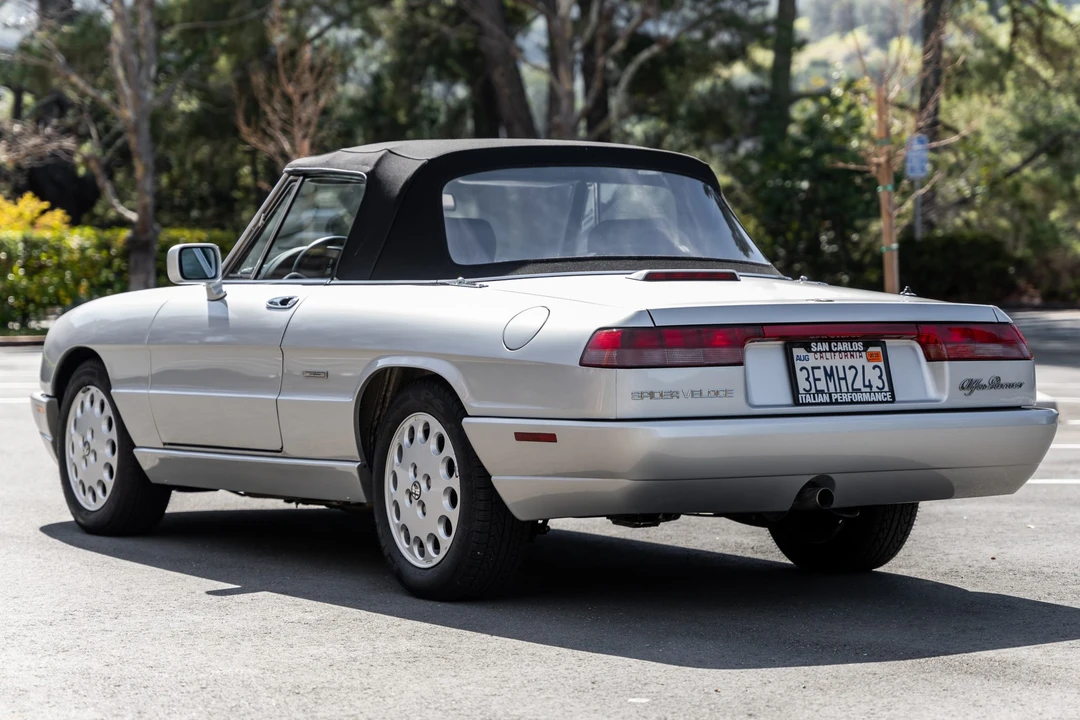 1993 Alfa Romeo Series 4 - Image 13 of 31