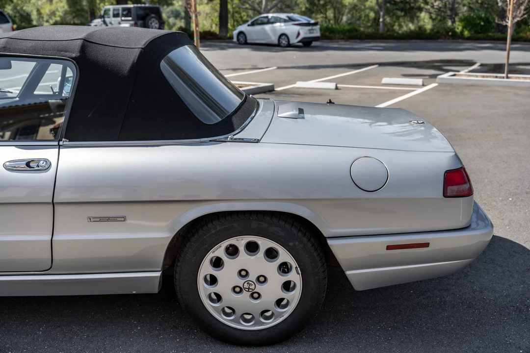 1993 Alfa Romeo Series 4 - Image 22 of 31