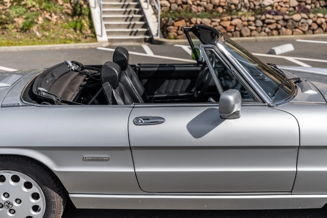 1993 Alfa Romeo Series 4 - Image 27 of 31