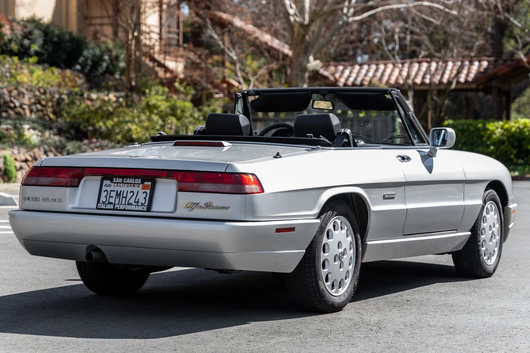 1993 Alfa Romeo Series 4 - Image 7 of 31
