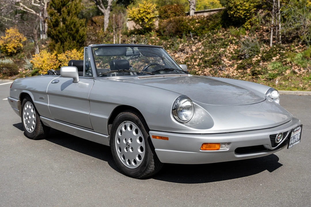 1993 Alfa Romeo Series 4 - Image 2 of 31