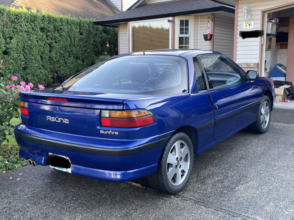 1993 Isuzu Impulse - Image 17 of 31