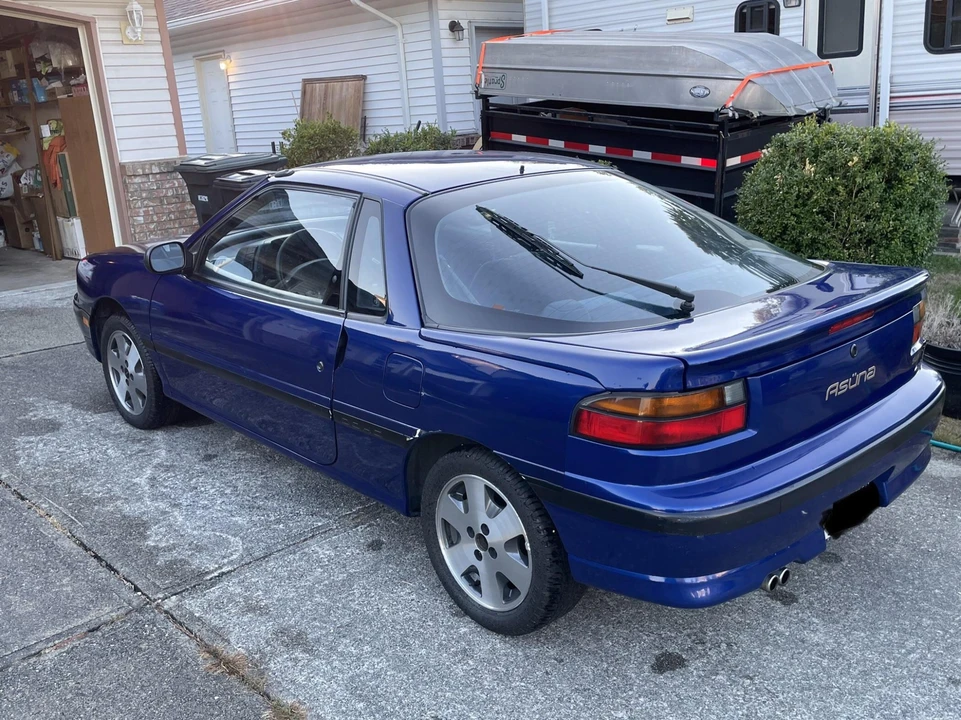 1993 Isuzu Impulse - Image 26 of 31