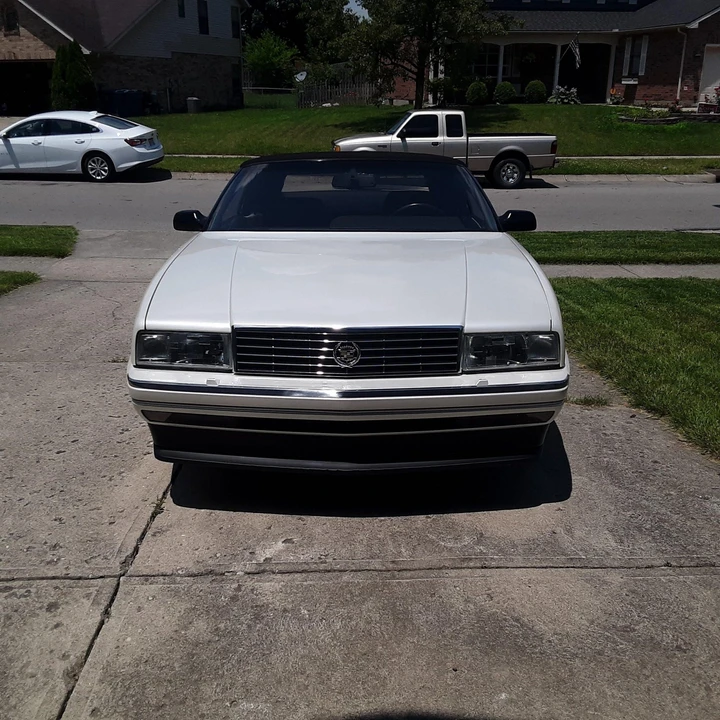 1993 Cadillac Allante - Image 3 of 31