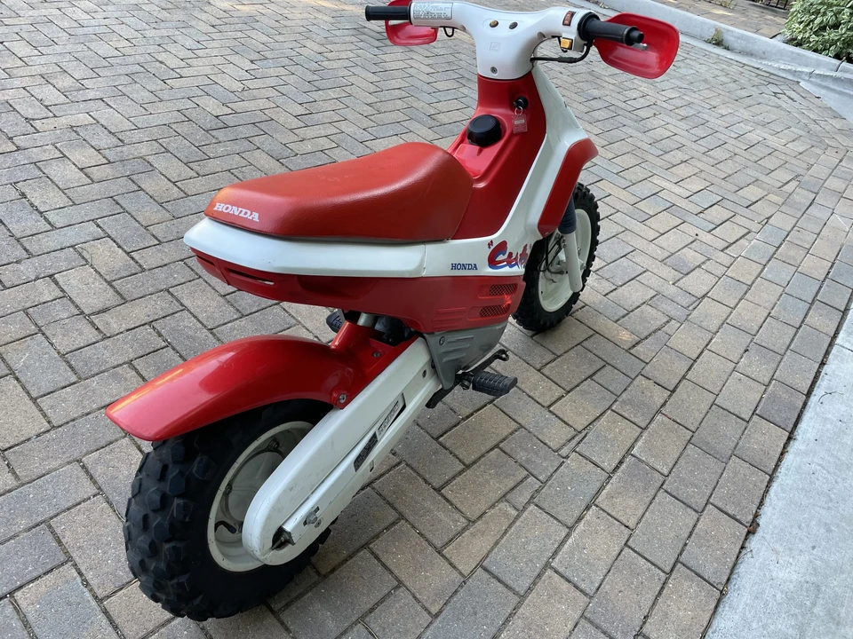 1993 Honda Super Cub - Image 2 of 29