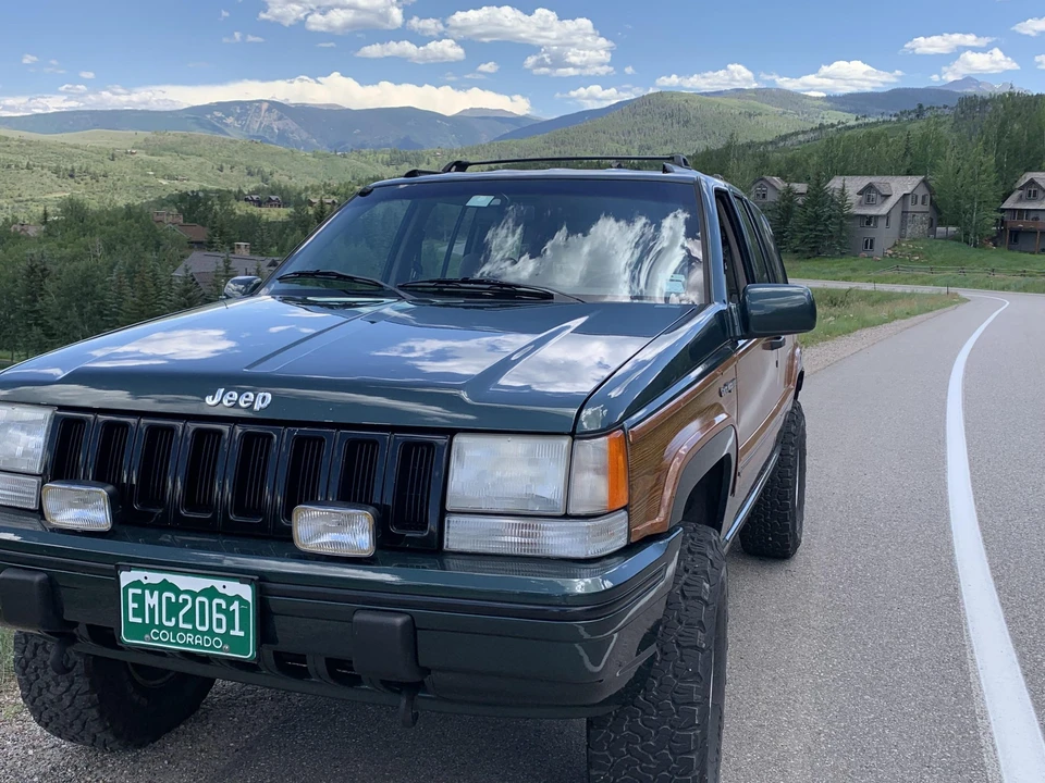 1993 Jeep ZJ Grand Wagoneer - Image 15 of 31