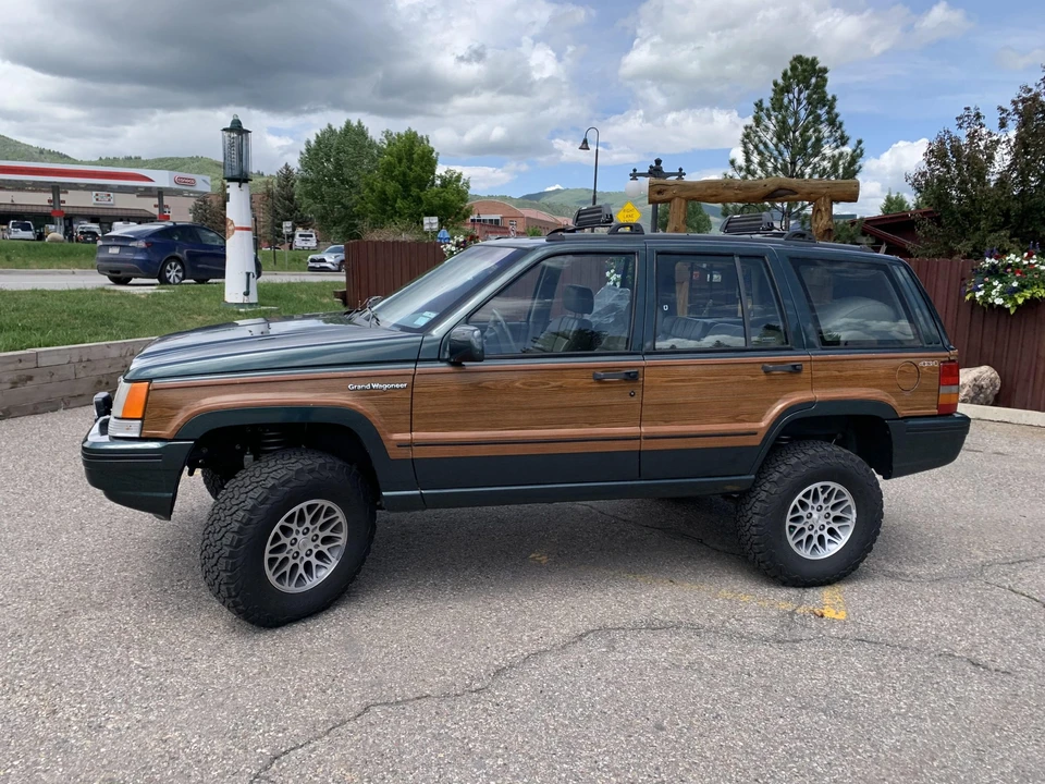 1993 Jeep ZJ Grand Wagoneer - Image 3 of 31