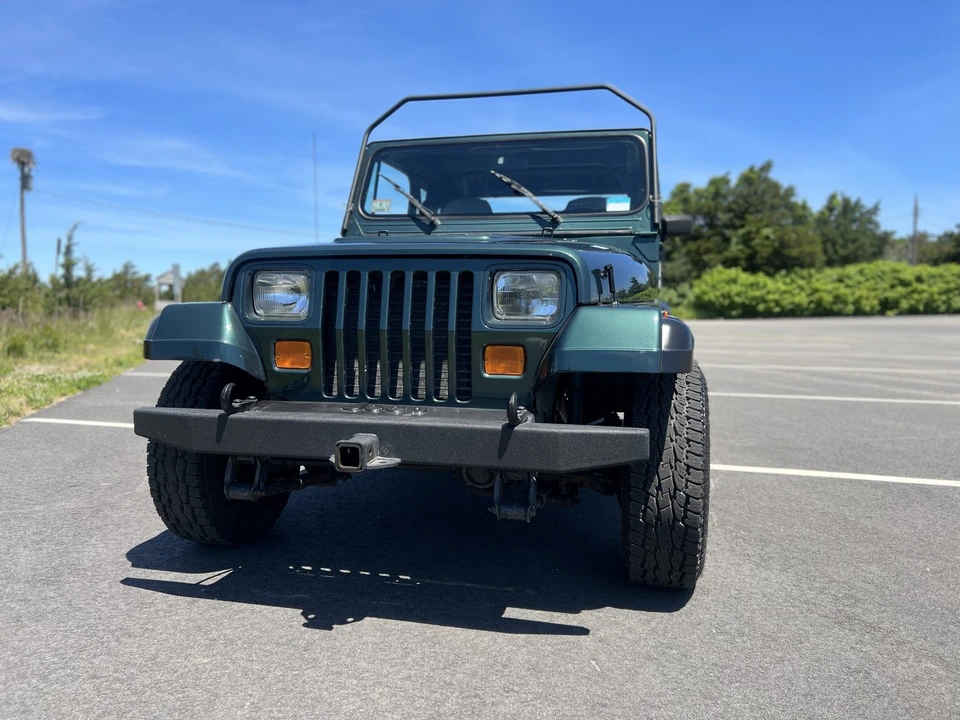 1993 Jeep YJ Wrangler - Image 7 of 31