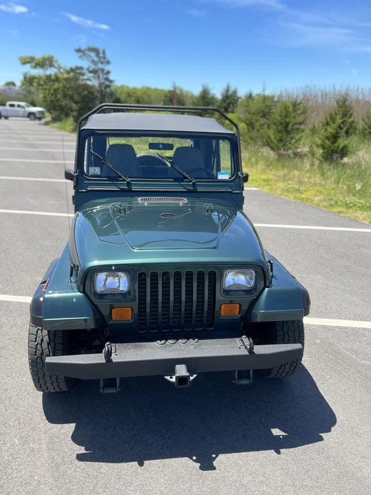 1993 Jeep YJ Wrangler - Image 10 of 31