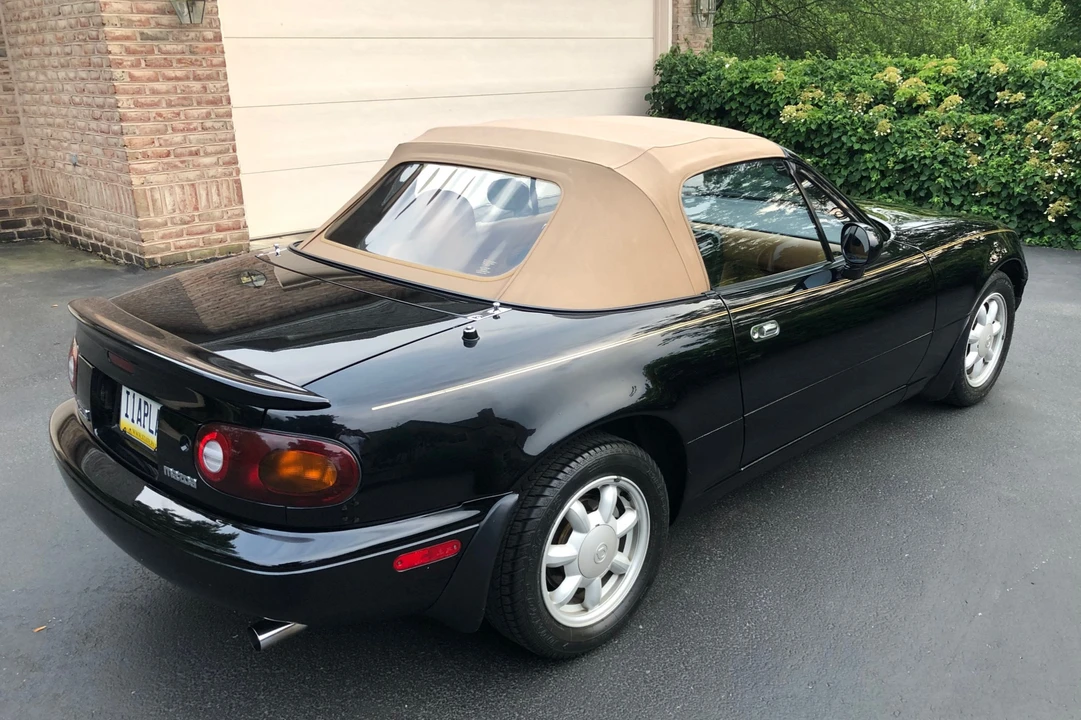 1993 Mazda NA MX-5 Miata - Image 7 of 31
