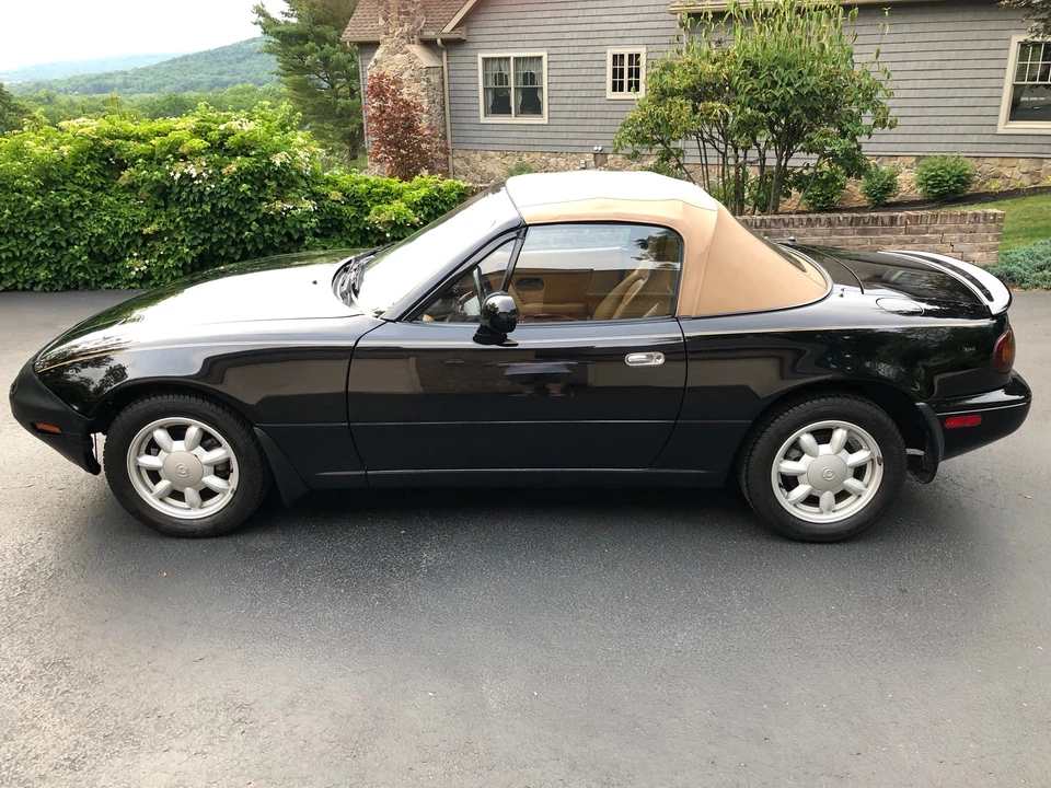 1993 Mazda NA MX-5 Miata - Image 5 of 31