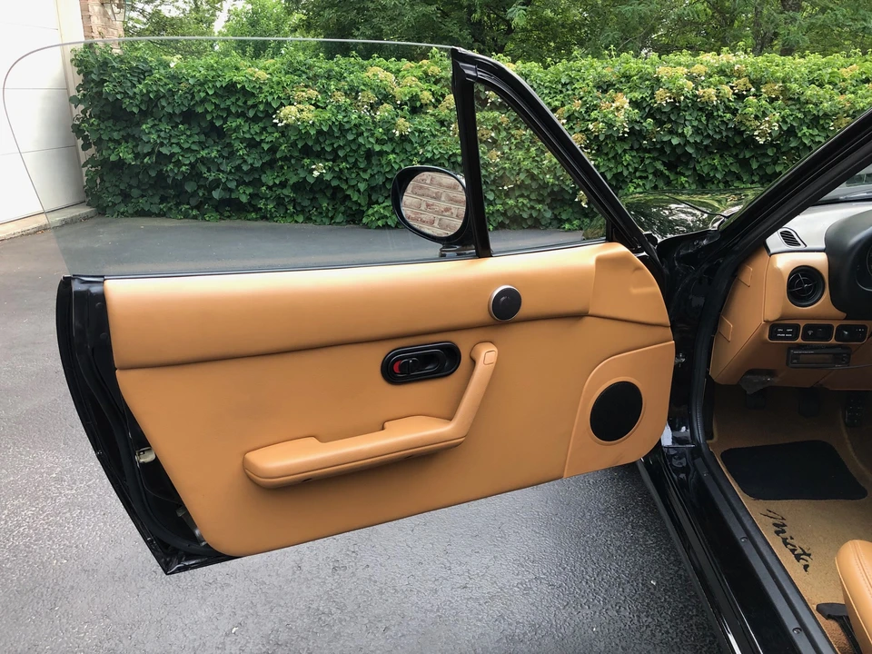 1993 Mazda NA MX-5 Miata - Image 28 of 31