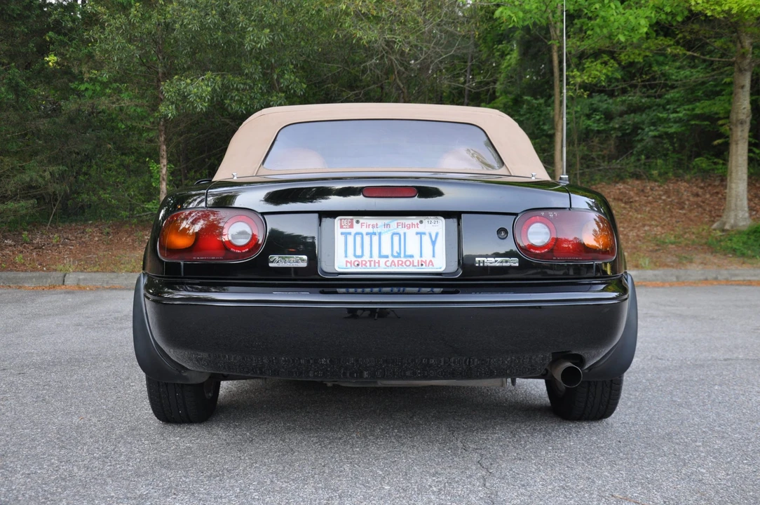 1993 Mazda NA MX-5 Miata - Image 9 of 31