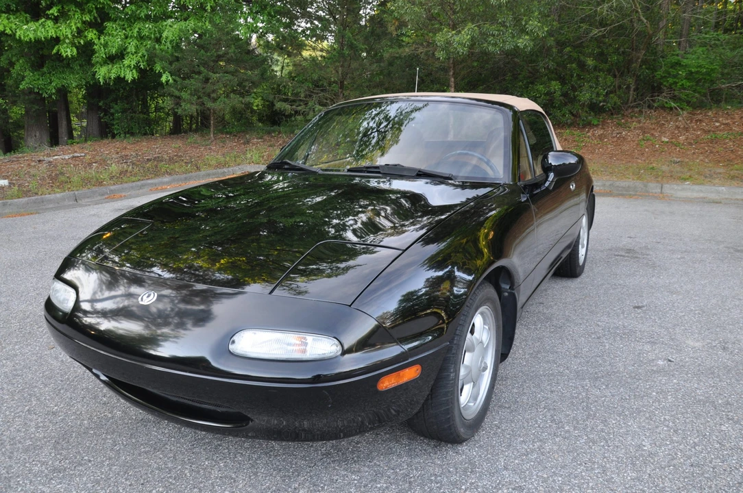 1993 Mazda NA MX-5 Miata - Image 3 of 31