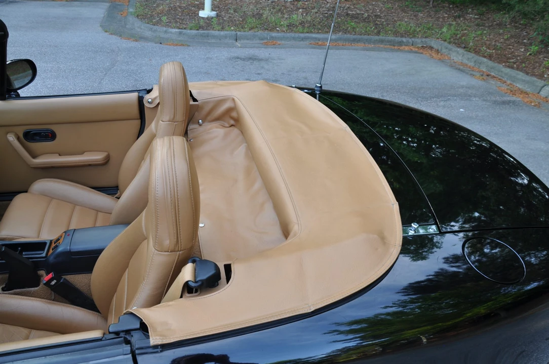 1993 Mazda NA MX-5 Miata - Image 28 of 31