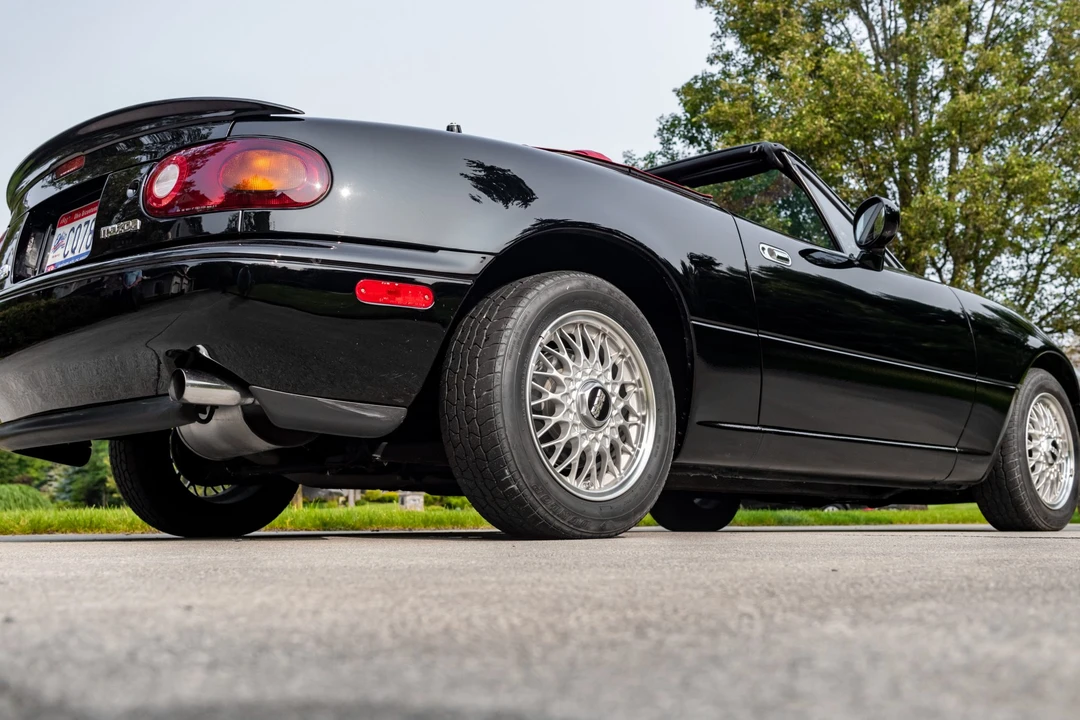 1993 Mazda NA MX-5 Miata - Image 15 of 31