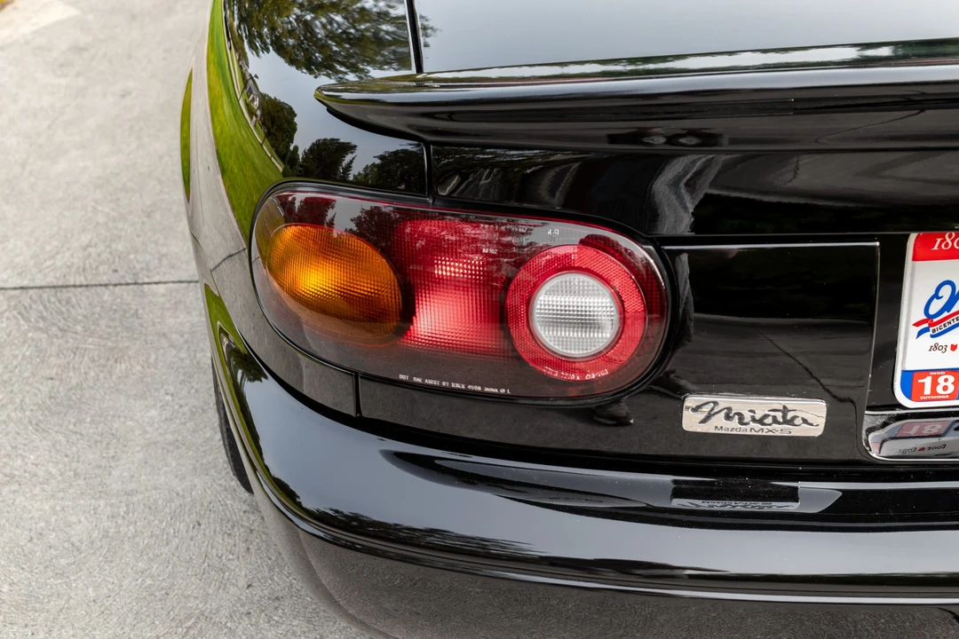 1993 Mazda NA MX-5 Miata - Image 24 of 31
