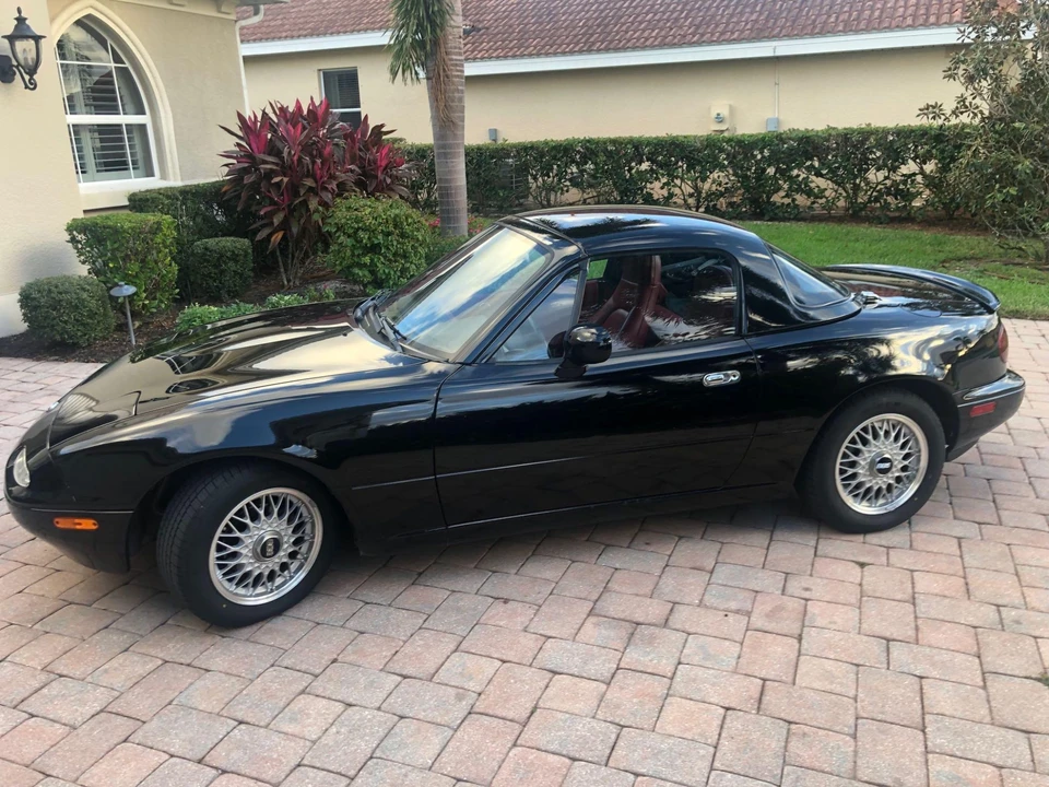 1993 Mazda NA MX-5 Miata - Image 28 of 31