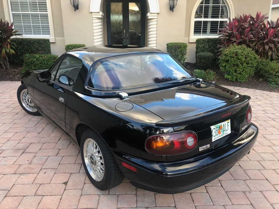 1993 Mazda NA MX-5 Miata - Image 29 of 31