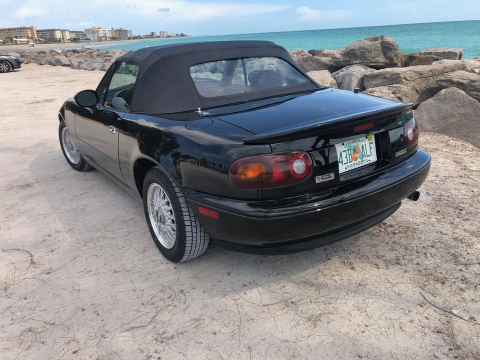 1993 Mazda NA MX-5 Miata - Image 22 of 31