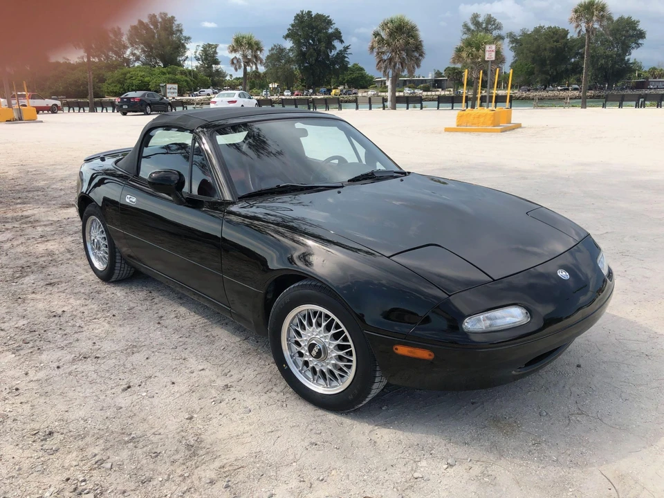 1993 Mazda NA MX-5 Miata - Image 26 of 31