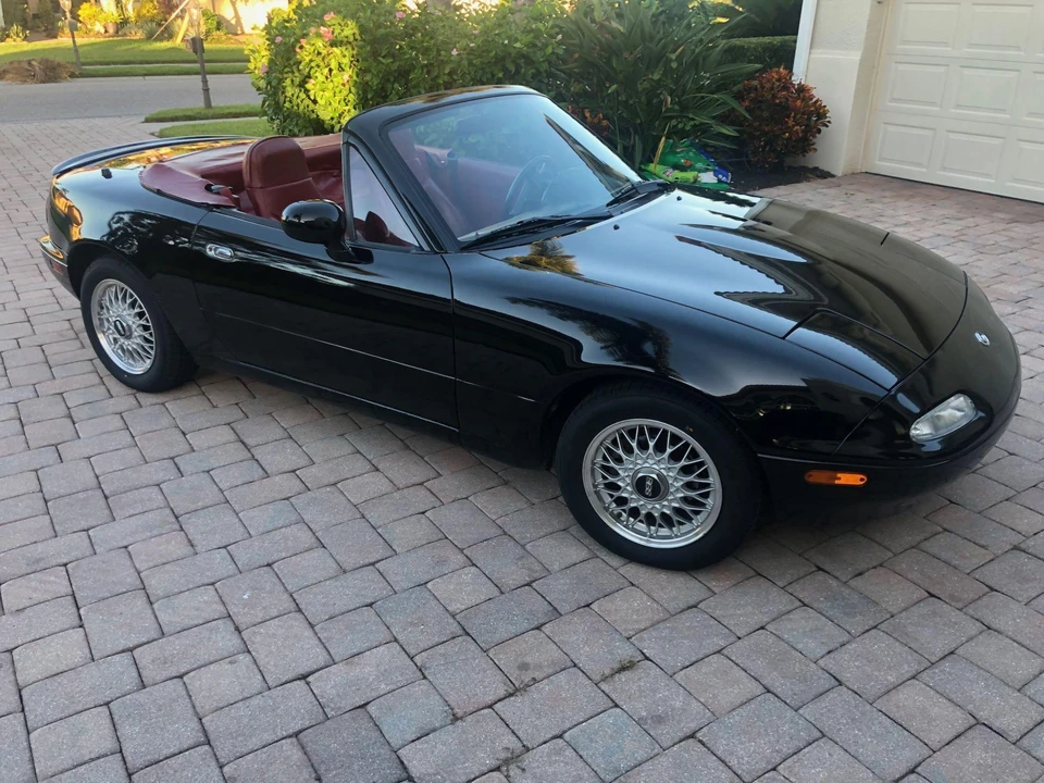 1993 Mazda NA MX-5 Miata - Image 17 of 31