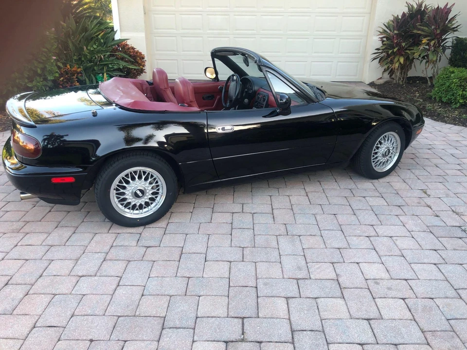 1993 Mazda NA MX-5 Miata - Image 14 of 31