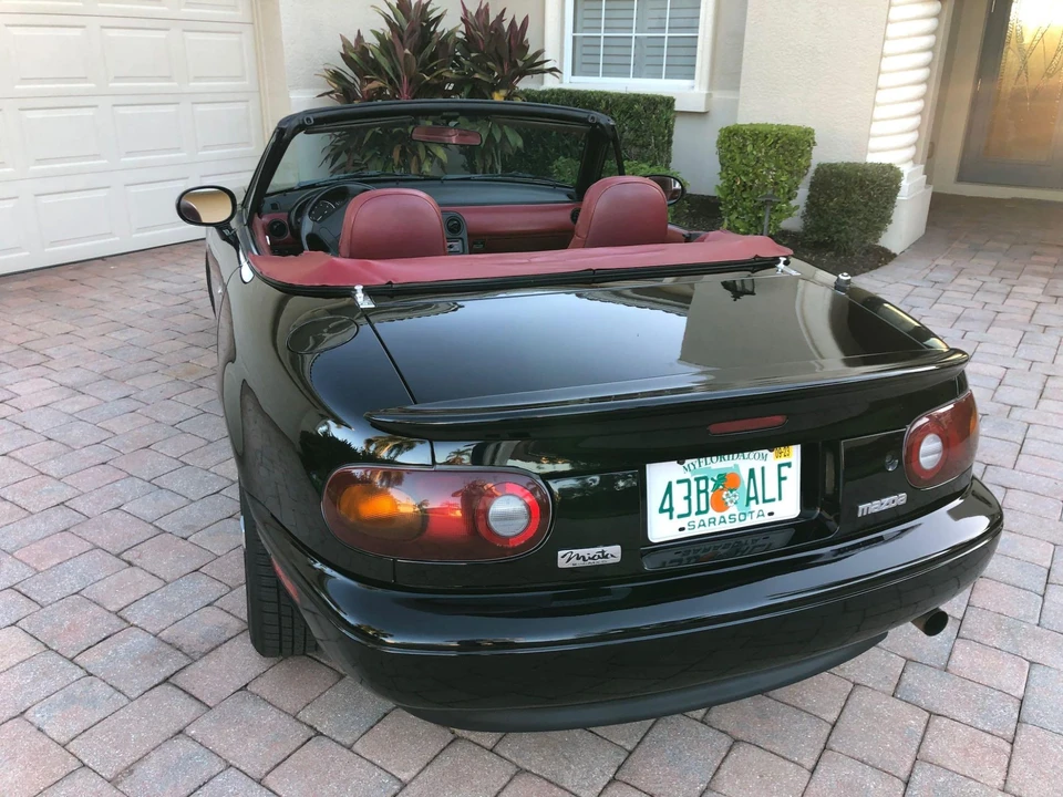 1993 Mazda NA MX-5 Miata - Image 9 of 31
